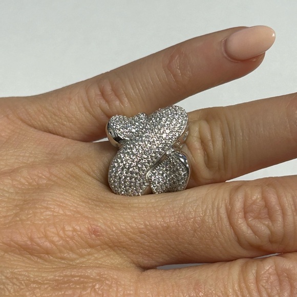 Suzy Levian Sterling Silver White CZ Crossover Ring NWT - Picture 4 of 6